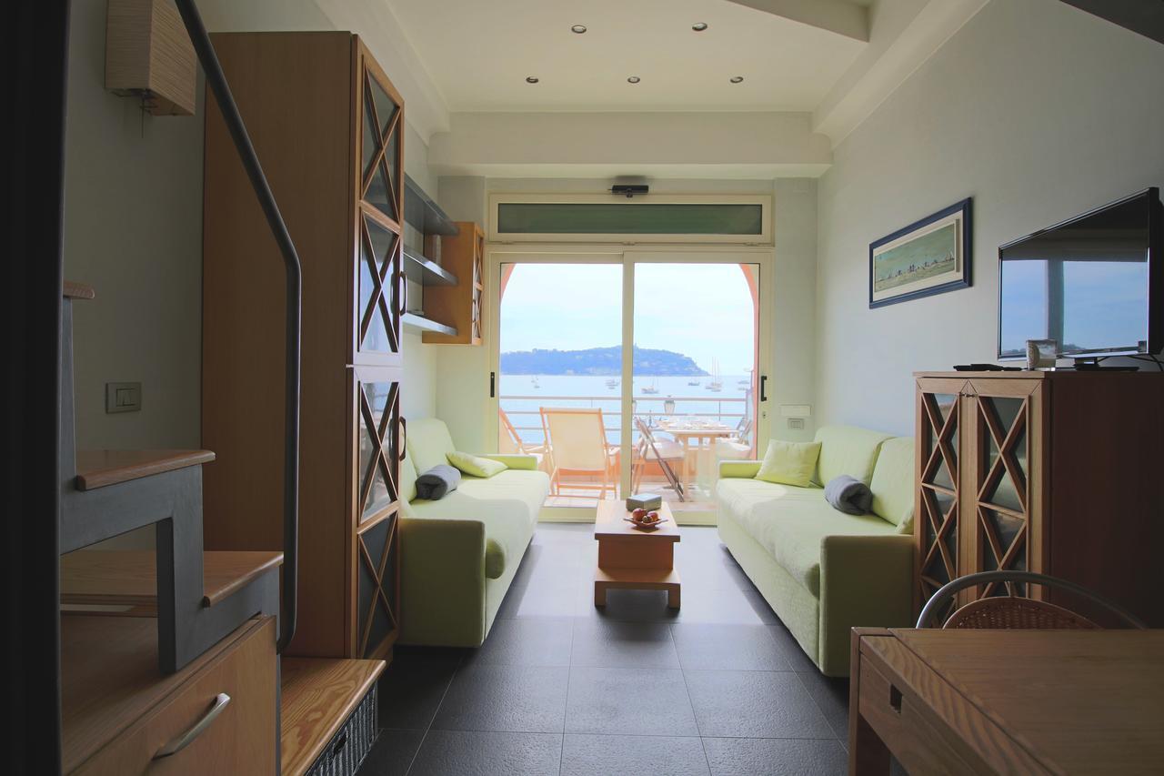 Studio Bay View By Icasamia Apartment Villefranche-sur-Mer Ngoại thất bức ảnh